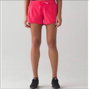 Lululemon Hotty Hot 4” Inseam Shorts